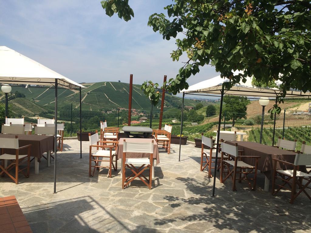 Bed and Breakfast La Terrazza Del Barbaresco Neviglie Zewnętrze zdjęcie
