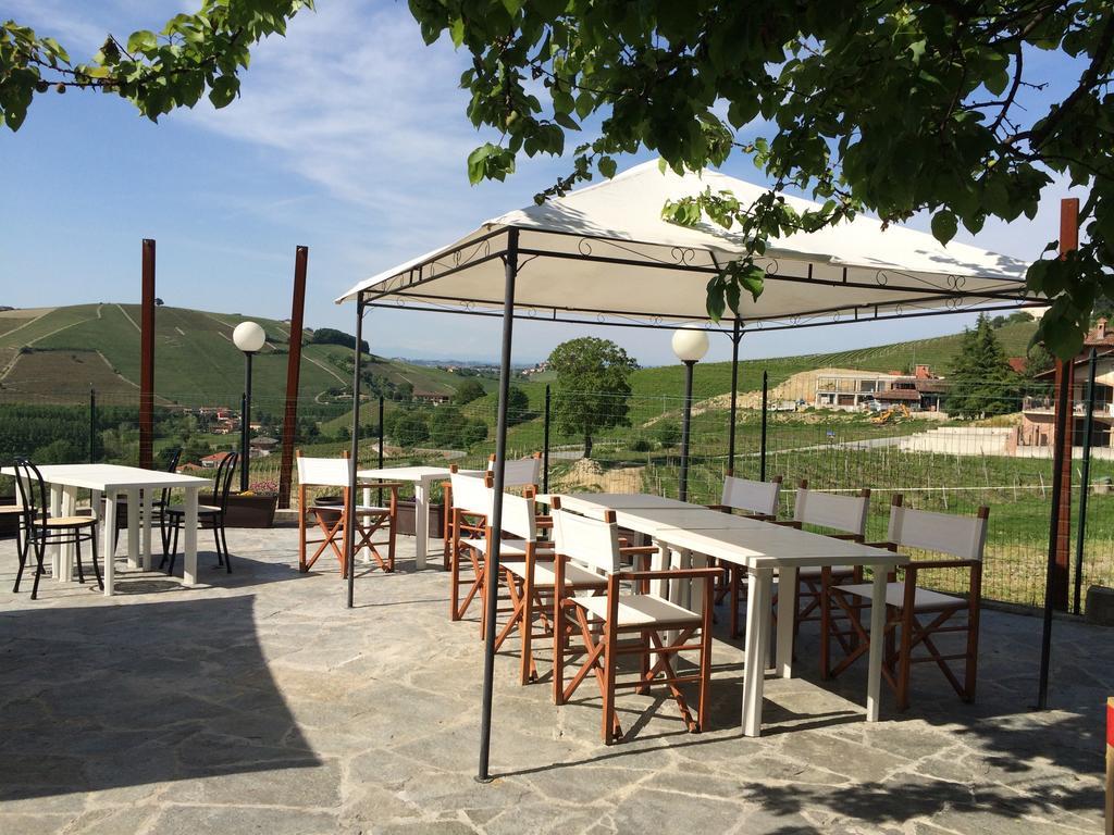 Bed and Breakfast La Terrazza Del Barbaresco Neviglie Zewnętrze zdjęcie