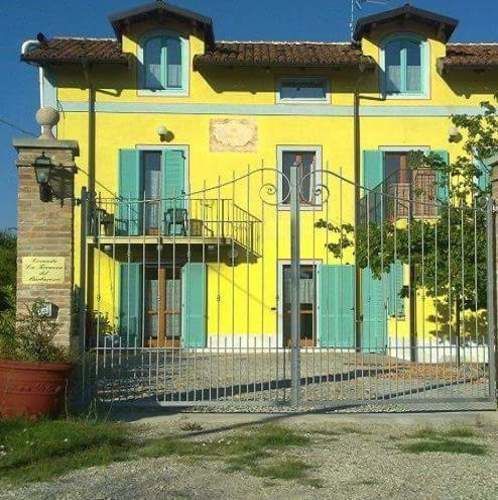 Bed and Breakfast La Terrazza Del Barbaresco Neviglie Zewnętrze zdjęcie