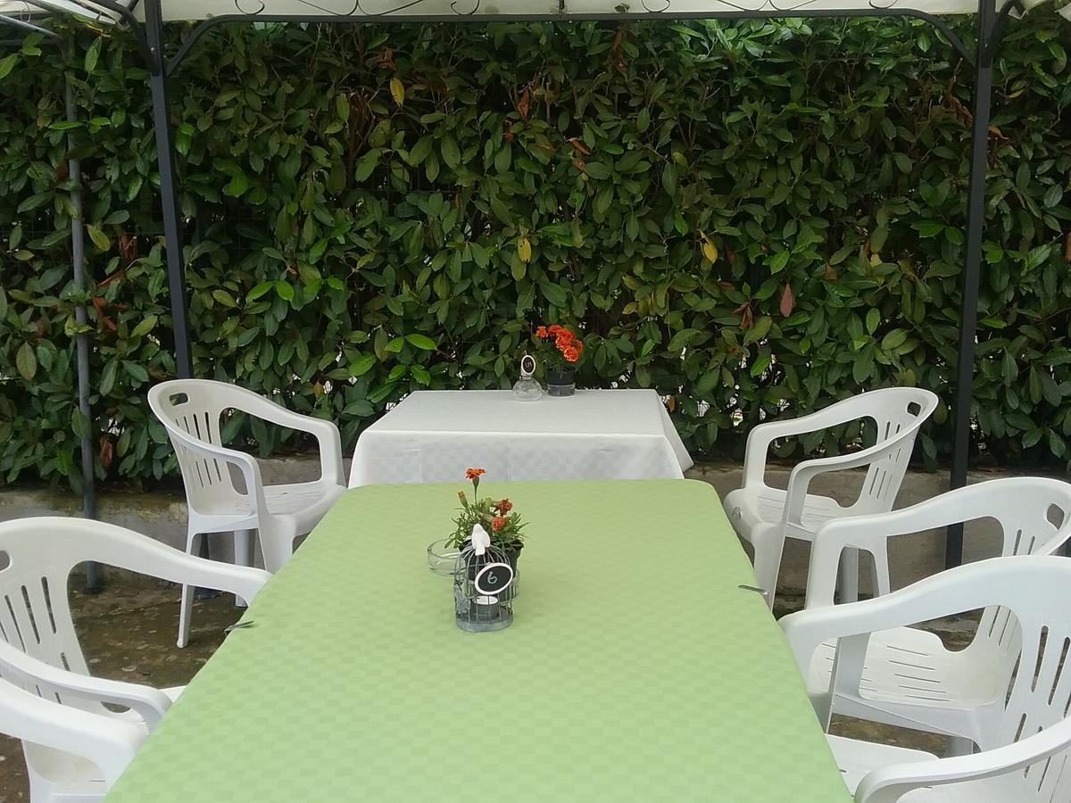 Bed and Breakfast La Terrazza Del Barbaresco Neviglie Zewnętrze zdjęcie
