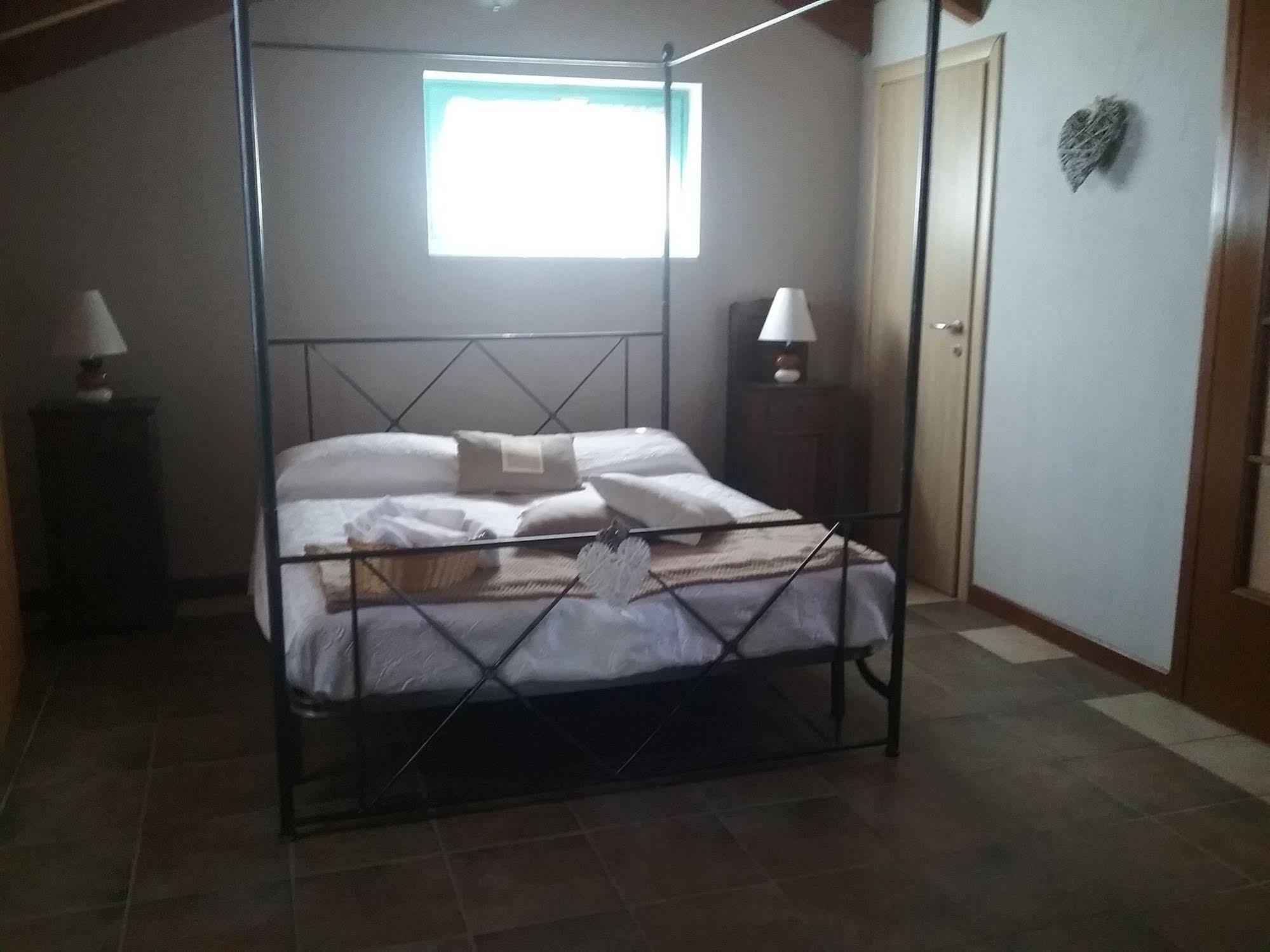 Bed and Breakfast La Terrazza Del Barbaresco Neviglie Zewnętrze zdjęcie