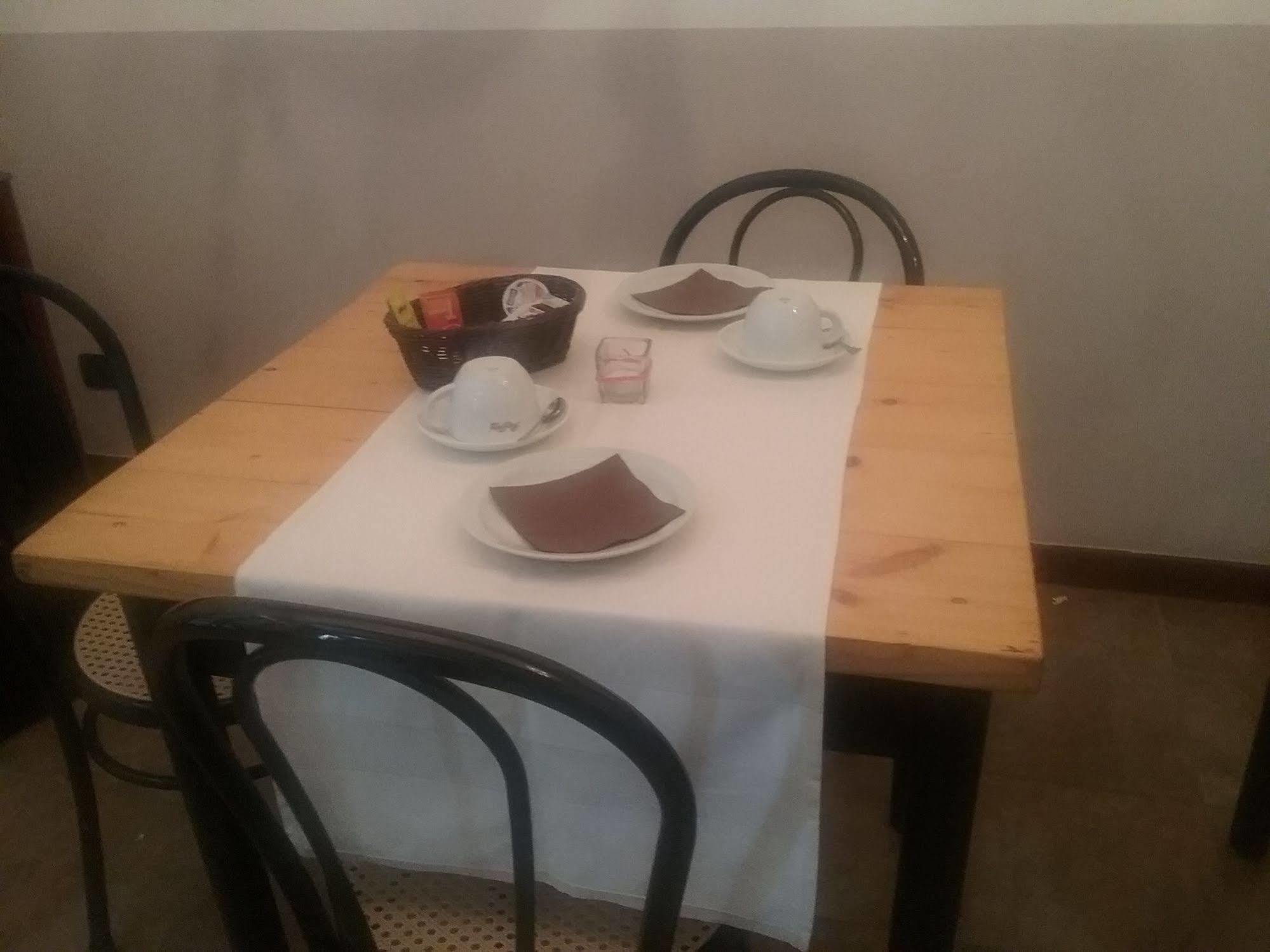 Bed and Breakfast La Terrazza Del Barbaresco Neviglie Zewnętrze zdjęcie