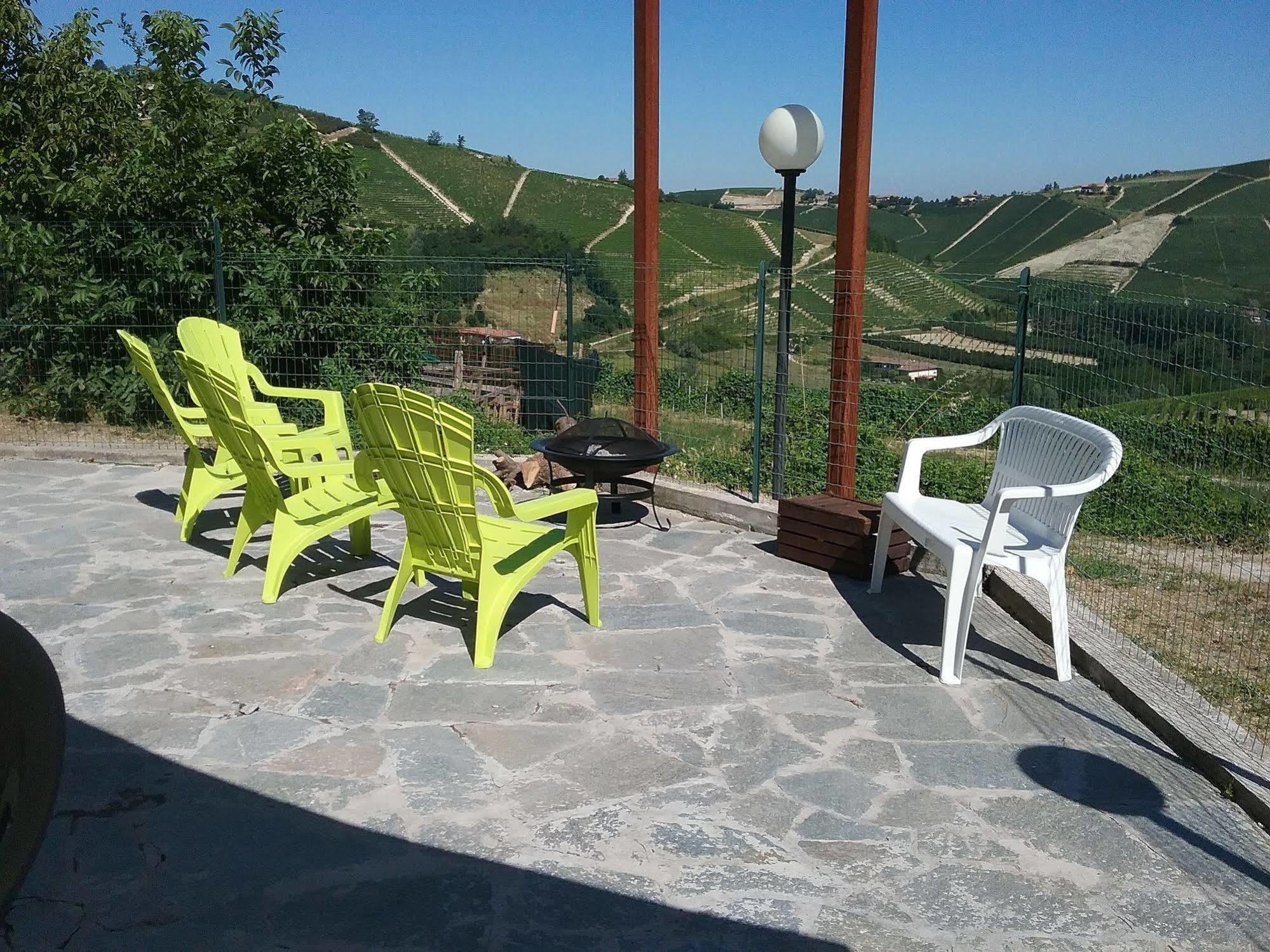 Bed and Breakfast La Terrazza Del Barbaresco Neviglie Zewnętrze zdjęcie